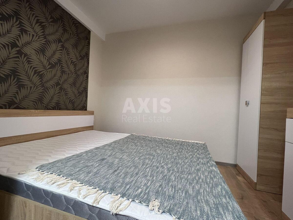 2k apartment vul. Entuziastiv 11/1569456