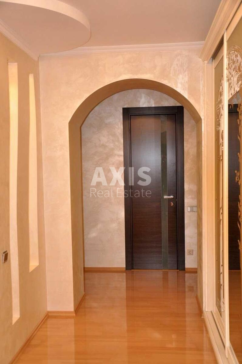 4k apartment vul. Yulia Zdanovska 52/3590862