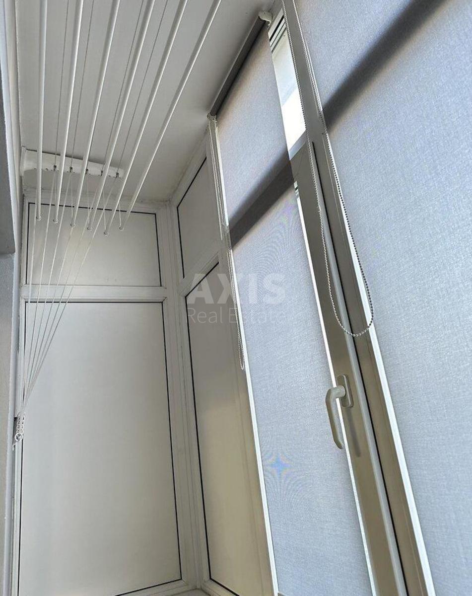 1k apartment vul. Avtozavods'ka 9А2