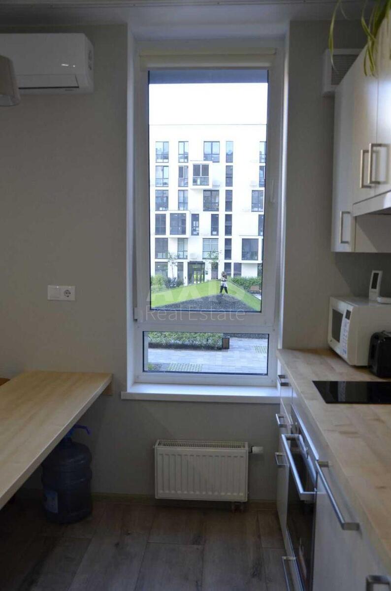 1k apartment vul. Saljutna 2Б609621