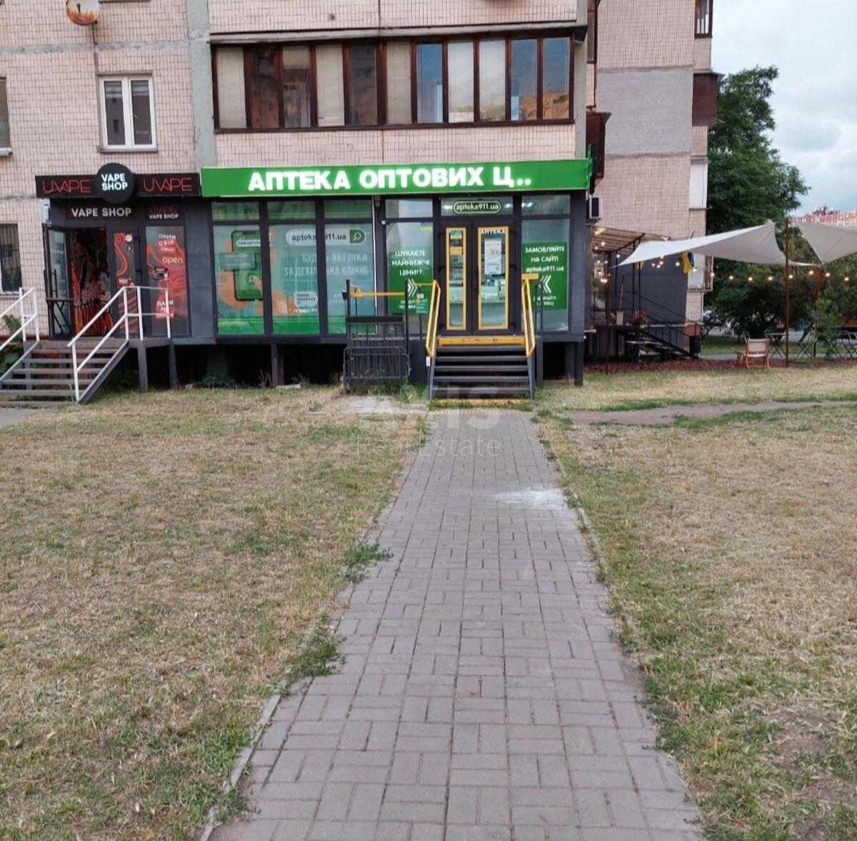 Объект торговли ул. Вишняковская 12, 56м2572540