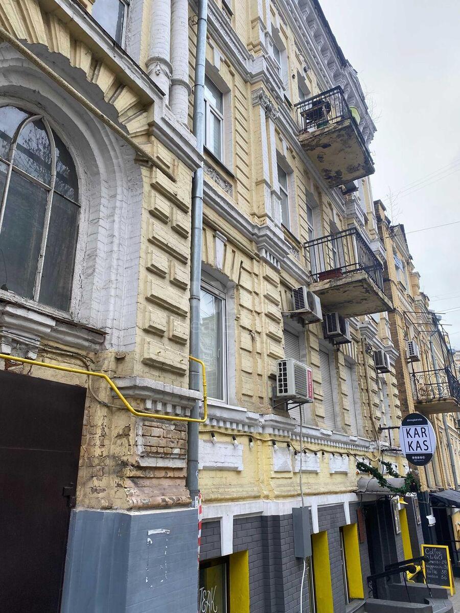 1к квартира ул. Малая Житомирская 203