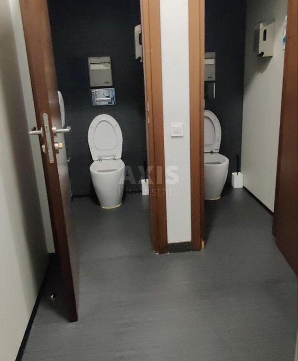 Office vul. Mechnykova 2, 645m2532556