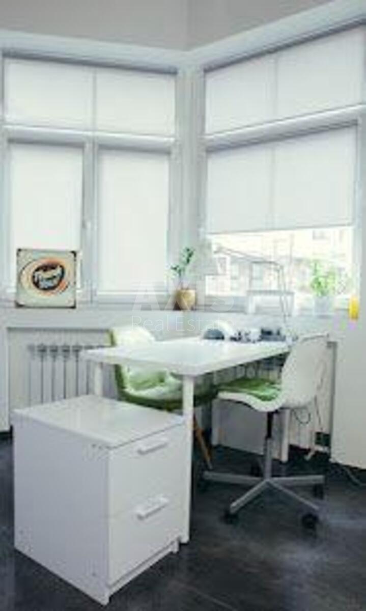 Trade object vul. Nazarivs'ka 23, 72m2620314