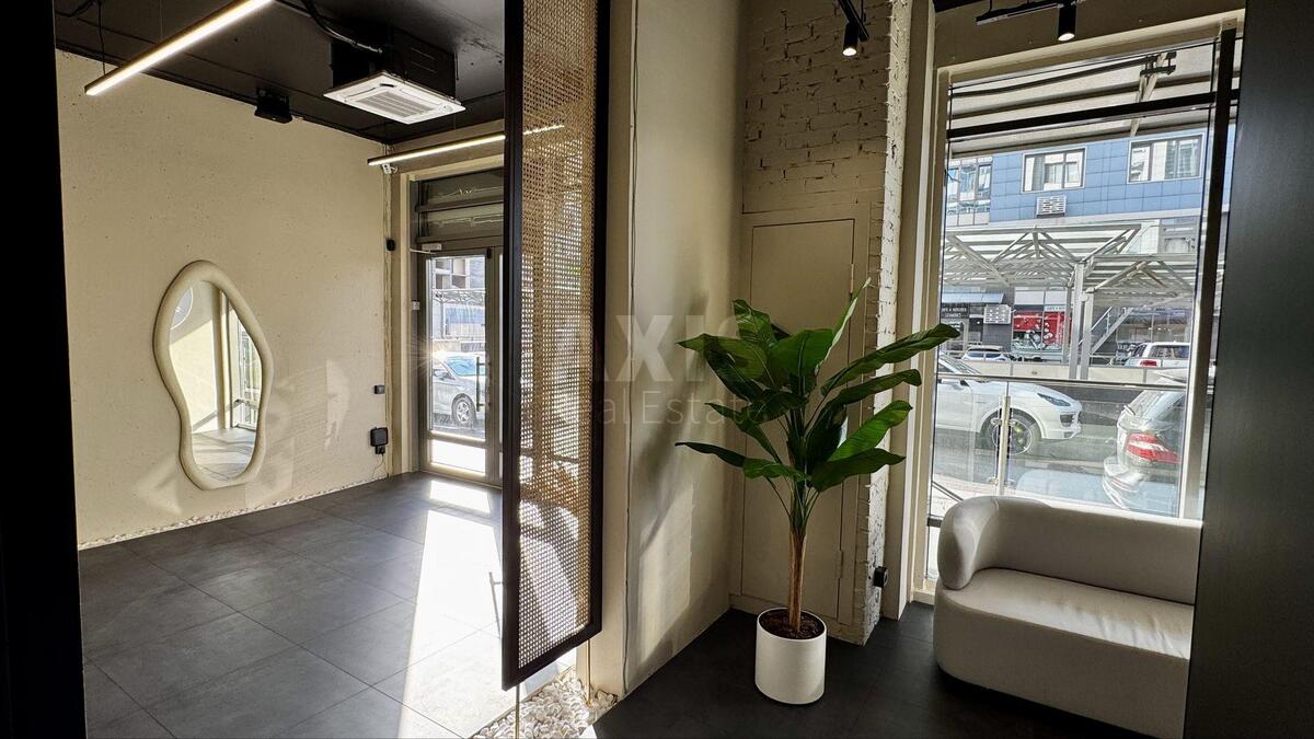 Объект торговли ул. Трускавецкая 2А, 65м2620950