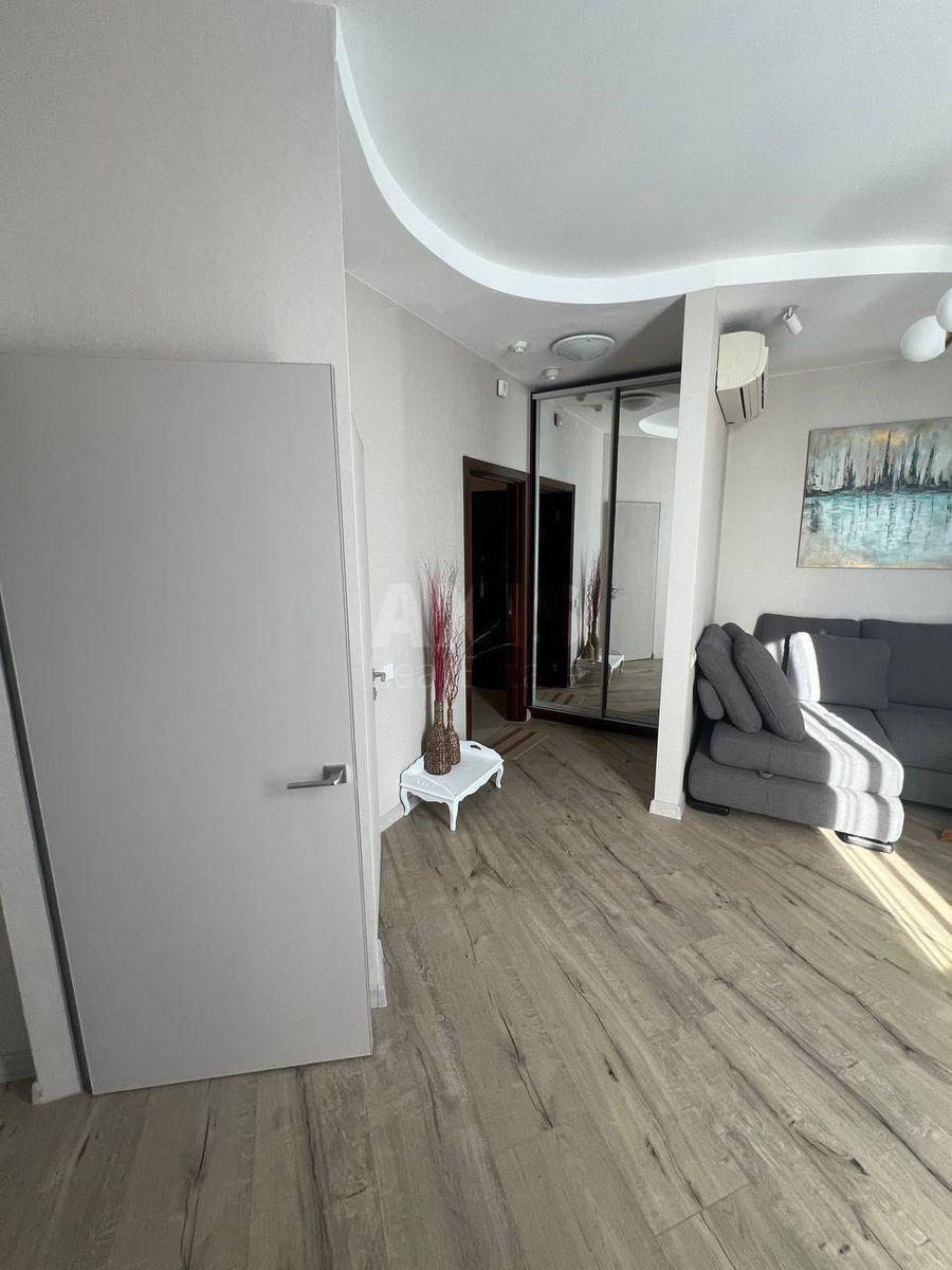 1k apartment bul. Shevchenka Tarasa 33Б578733