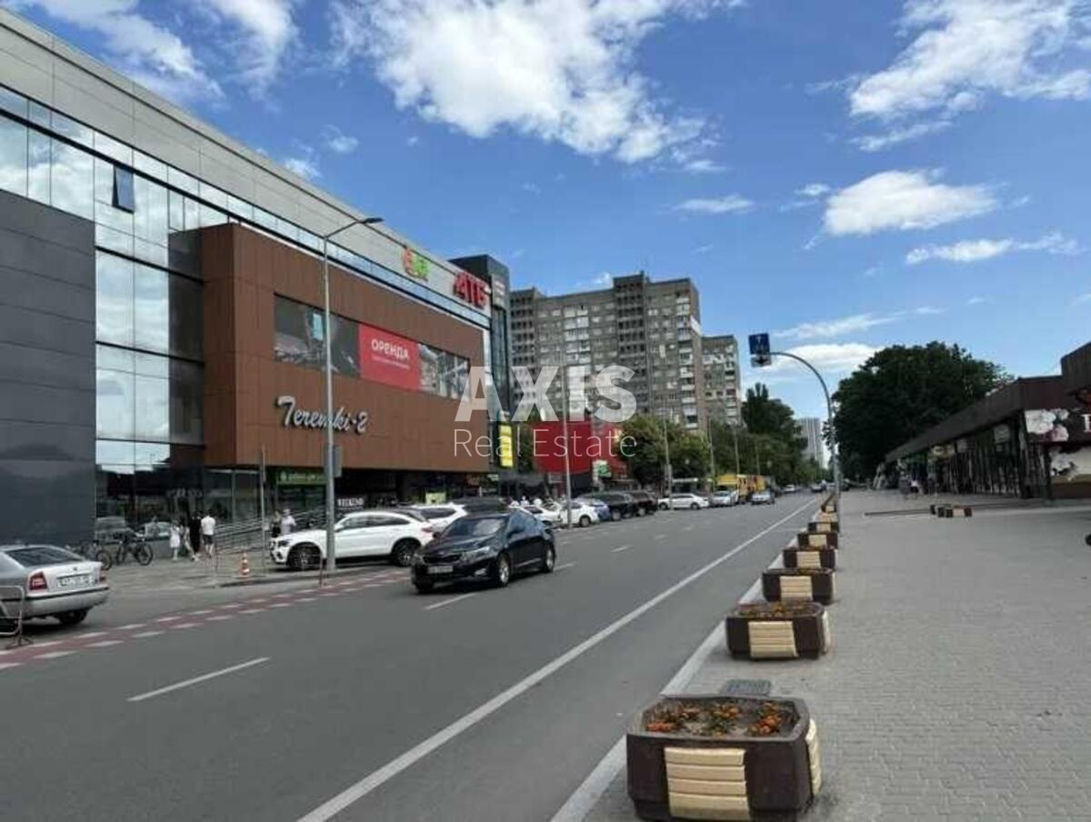 Объект торговли ул. Лятошинского 14, 90м2536750
