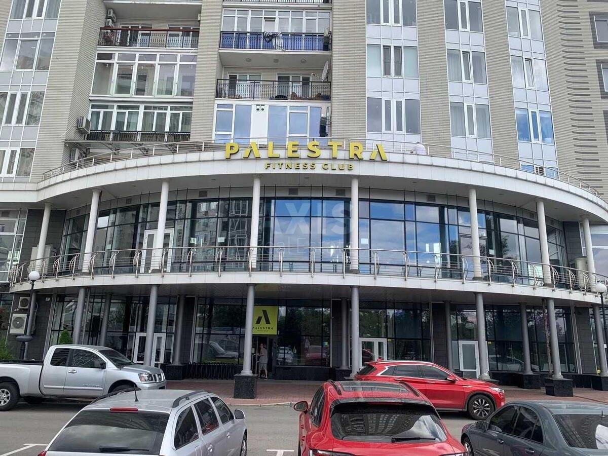 Office vul. Obolons'ka naberezhna 1А, 1000m2