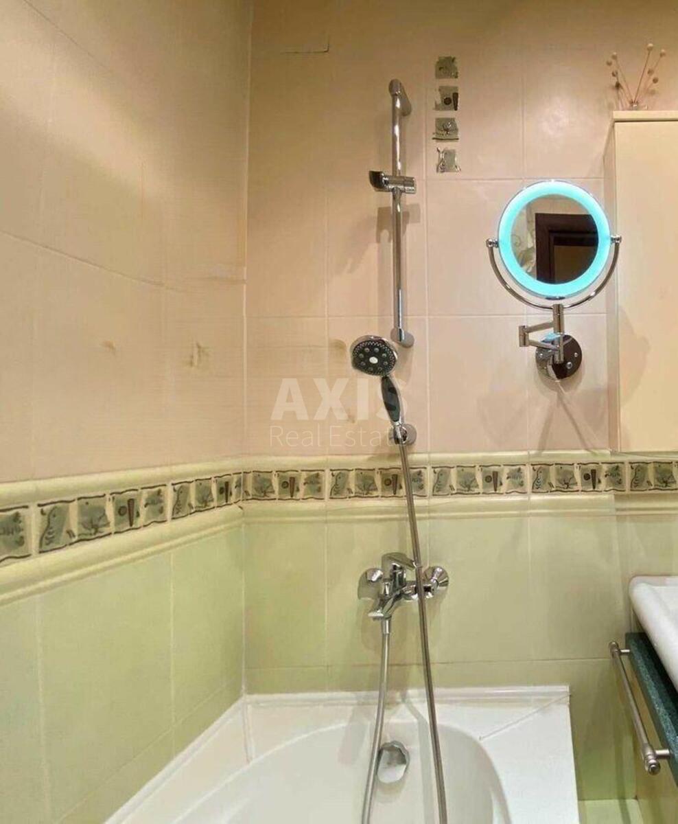 3k apartment vul. Dragomanova 8А4