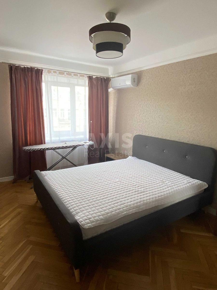 2k apartment vul. Saksagans'kogo 172