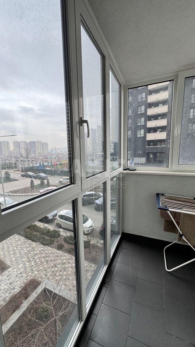 2k apartment vul. Osokors'ka 2А5