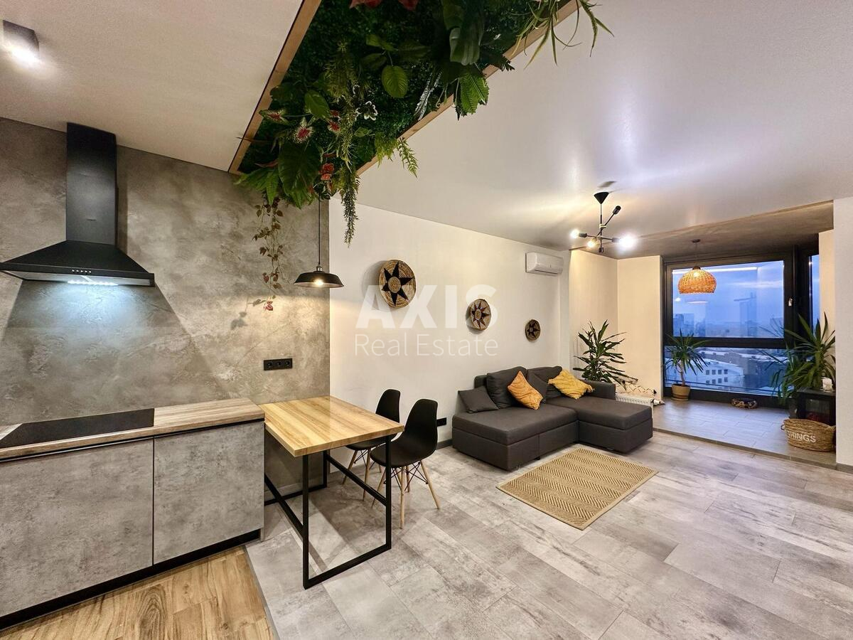 1k apartment vul. Lypkivs'kogo Vasylja Mytropolyta 381