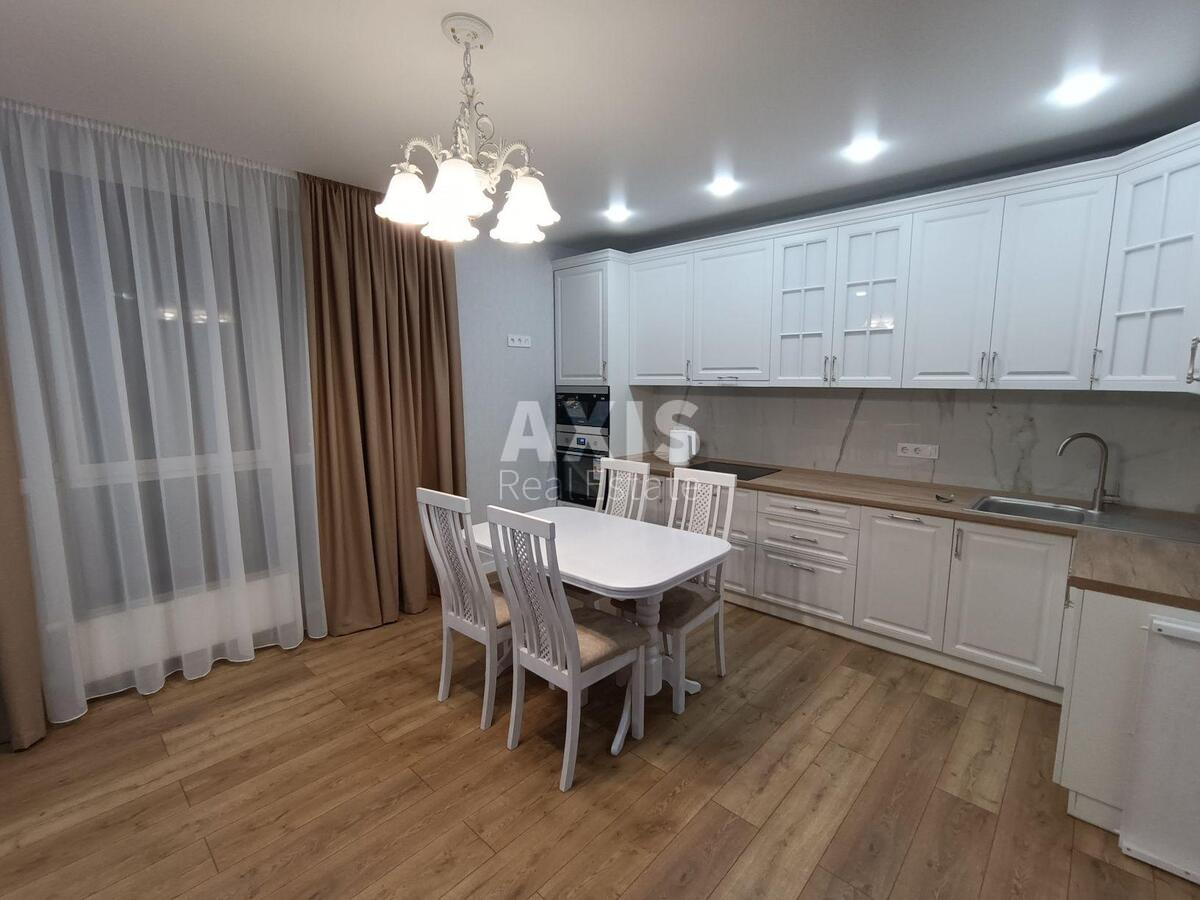 3k apartment vul. Danchenka Sergija 28Б