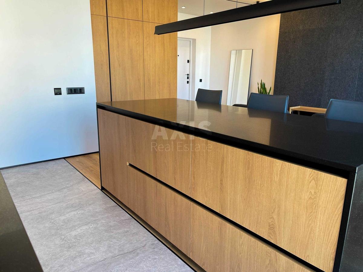 2k apartment vul. Revuc'kogo 408