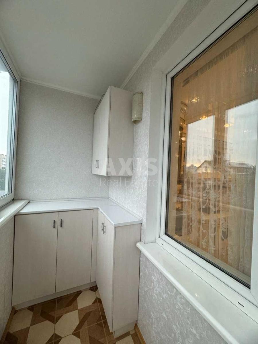 3к квартира пр-т Науки 3017