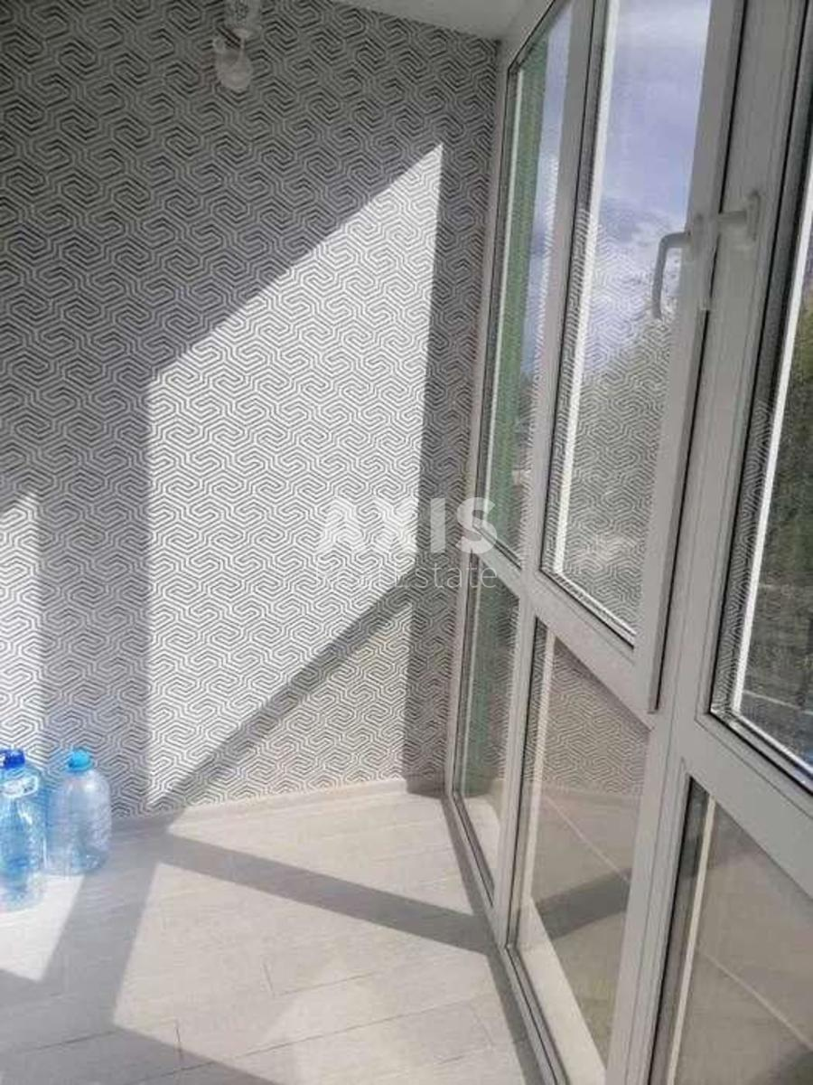 1k apartment vul. Petra Kalnyshevs'kogo 144