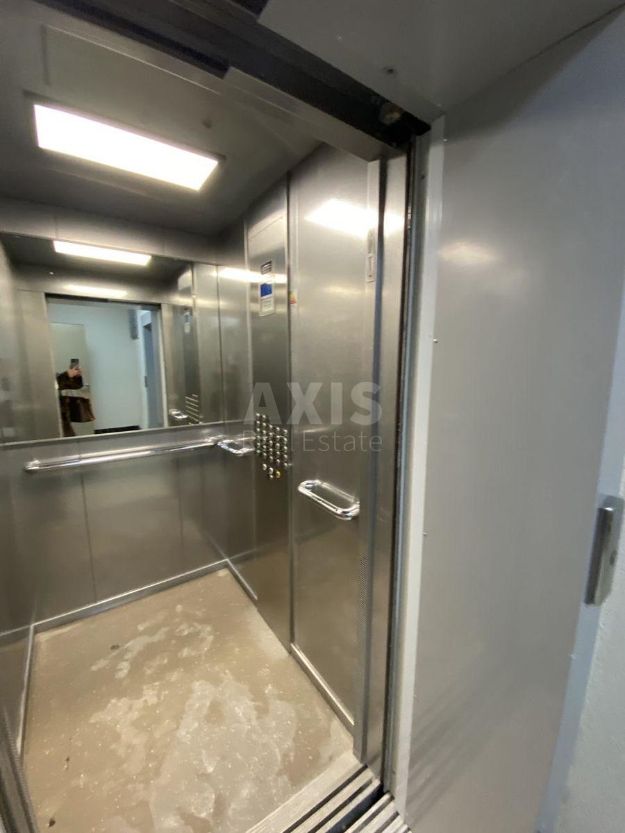 2k apartment pr-t Bazhana Mykoly 17Б1