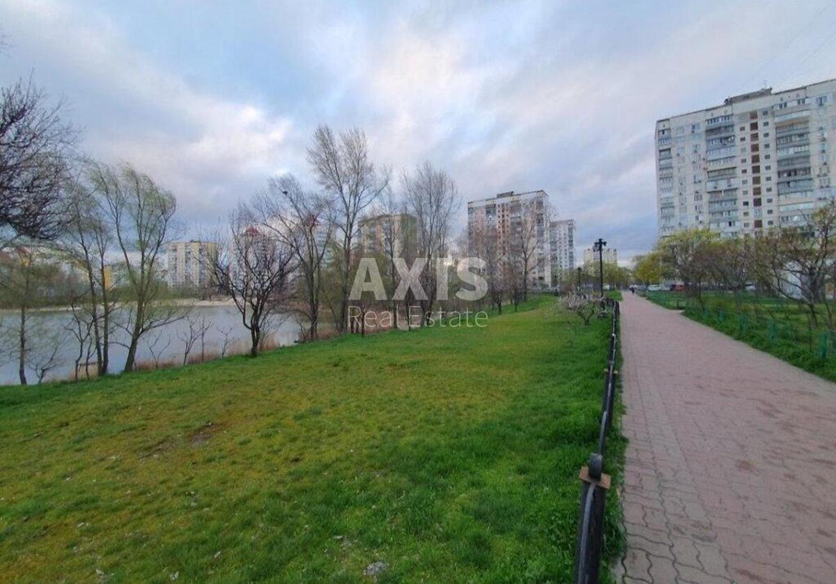 2к квартира ул. Героев Днепра 38Г530439