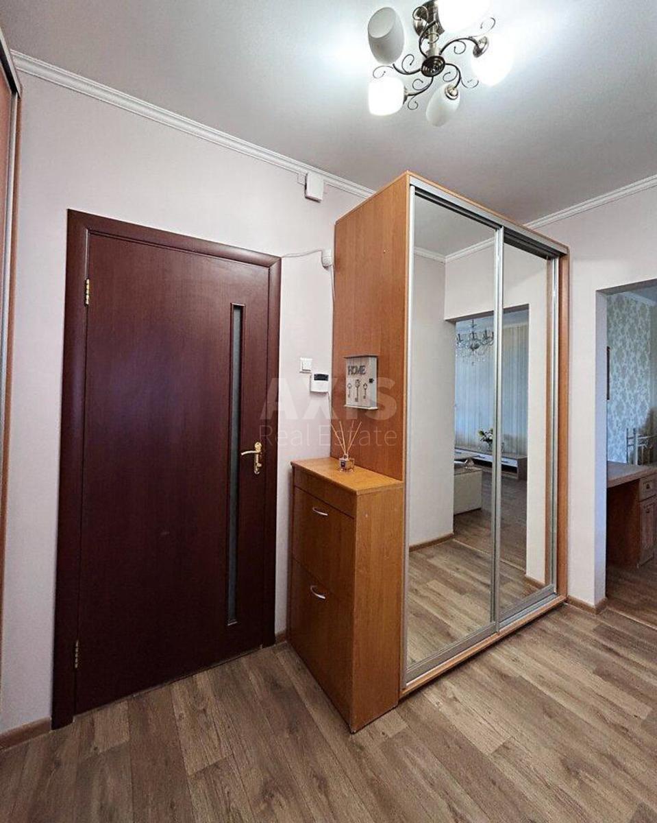 1к квартира пр-т Палладина Академика 135