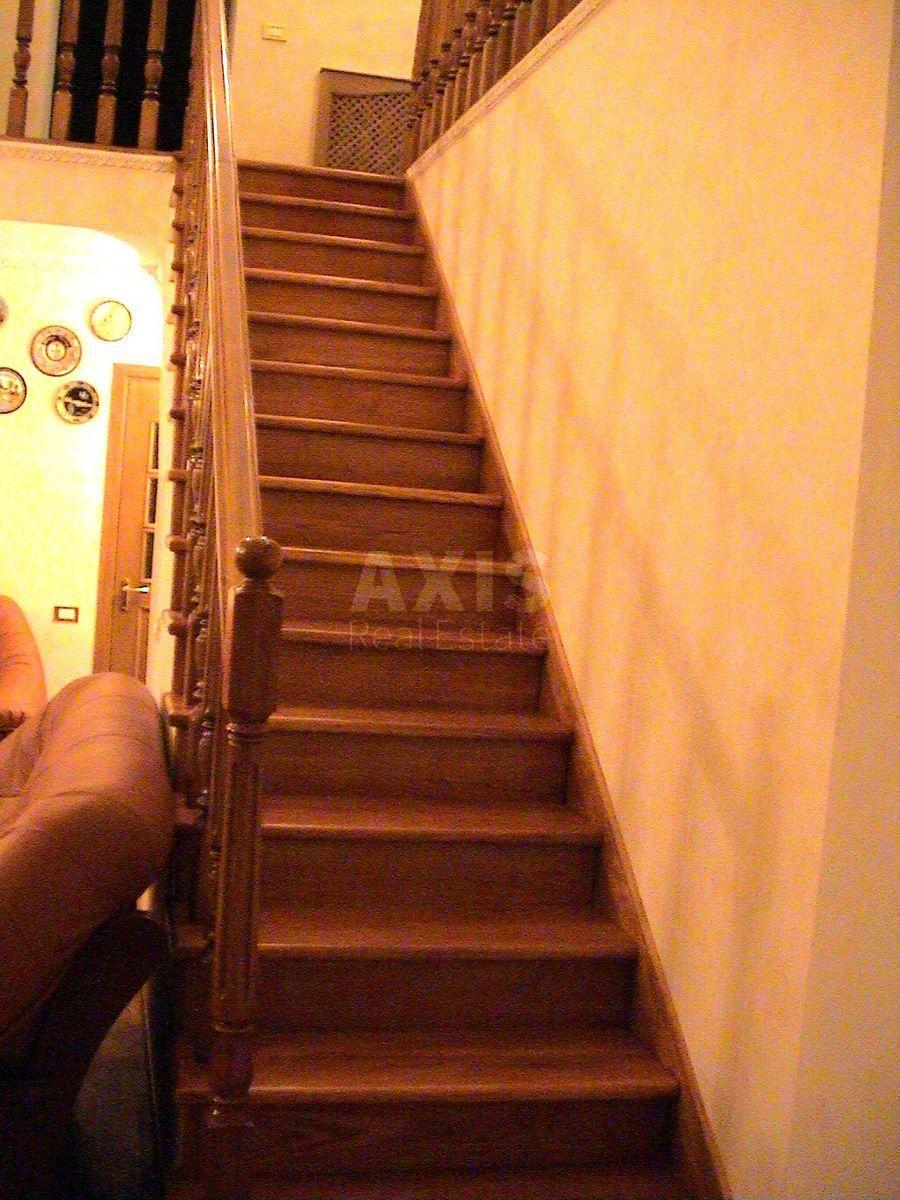 House vul. Krasnokuts'ka, 351m2, Kyiv city5