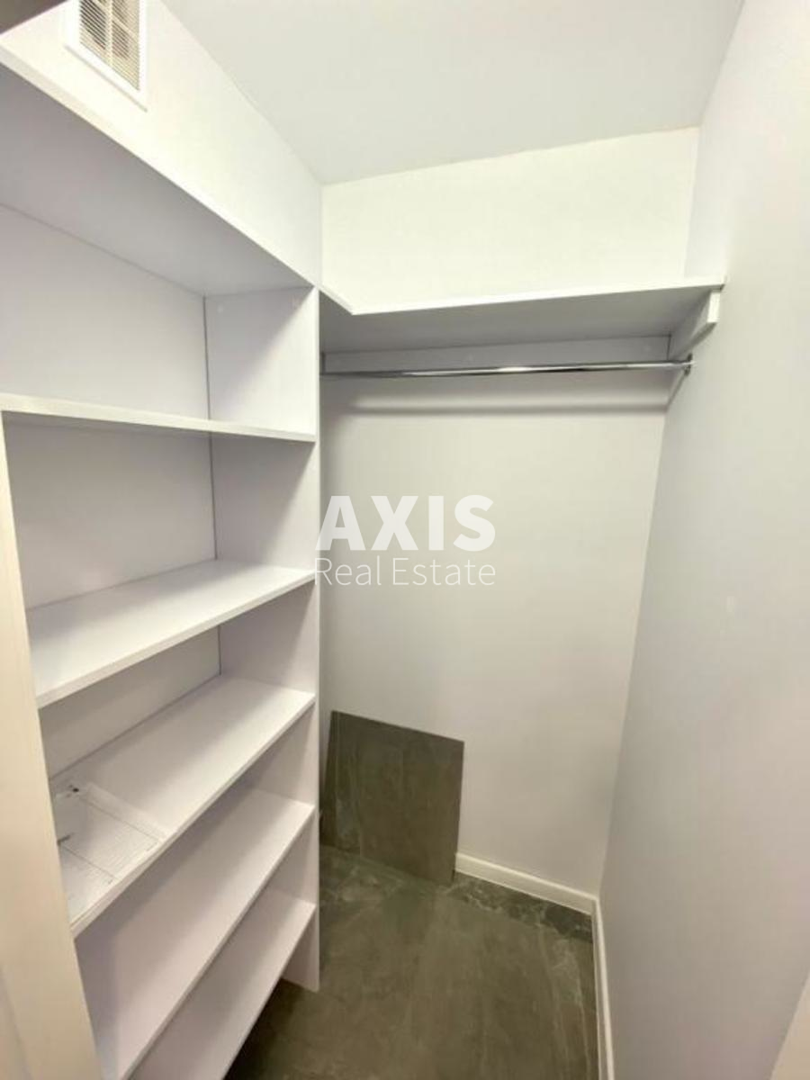 2k apartment vul. Gulaka Mykoly 42