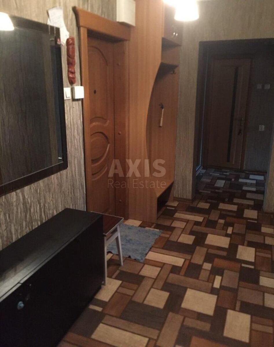 2k apartment vul. Revuc'kogo 179