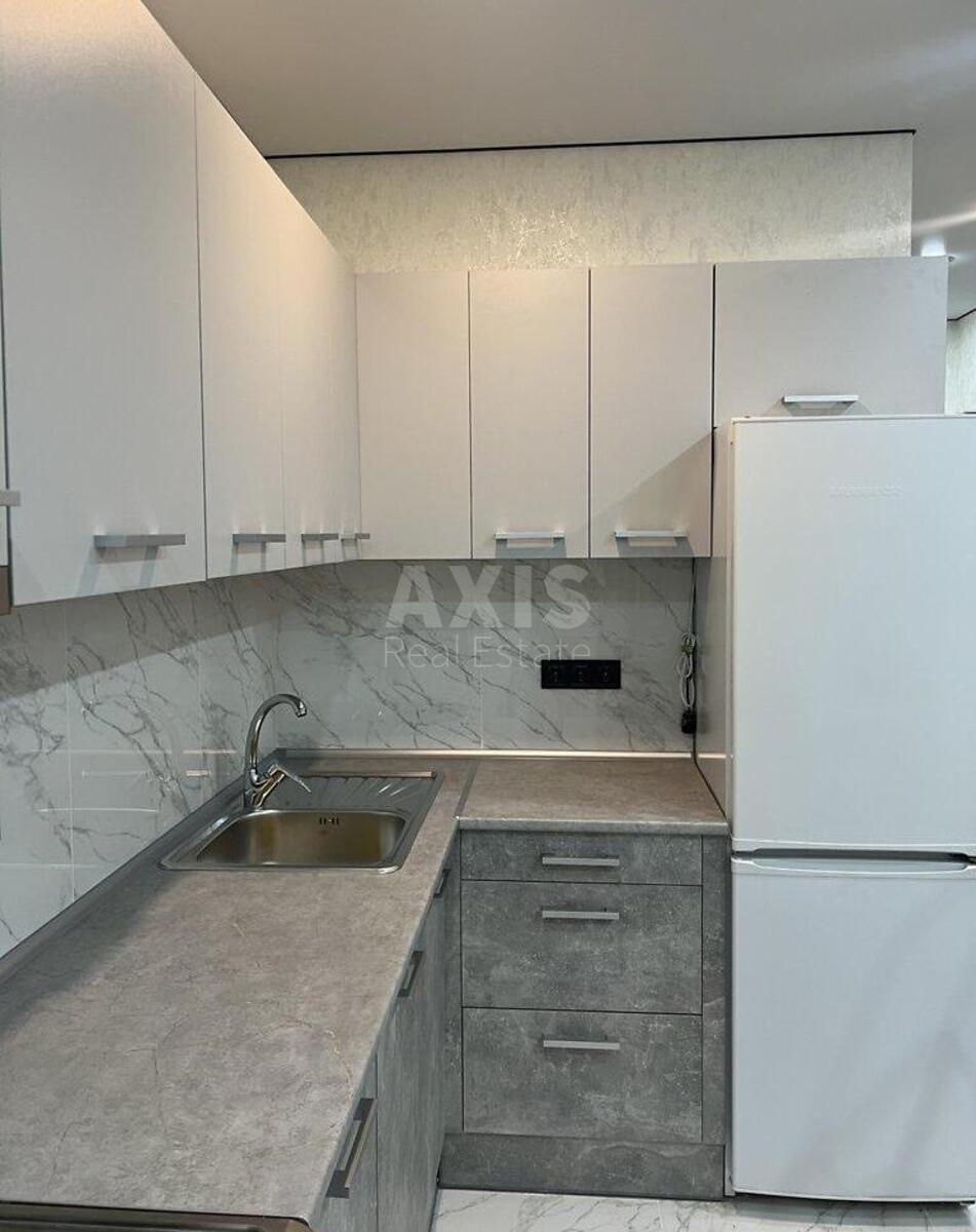 1k apartment vul. Chernigivs'ka 8Б565610