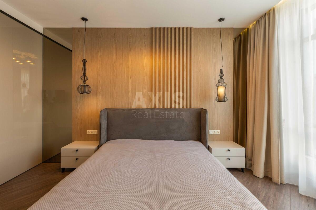 4k apartment vul. Strutyns'kogo Sergija 2612069