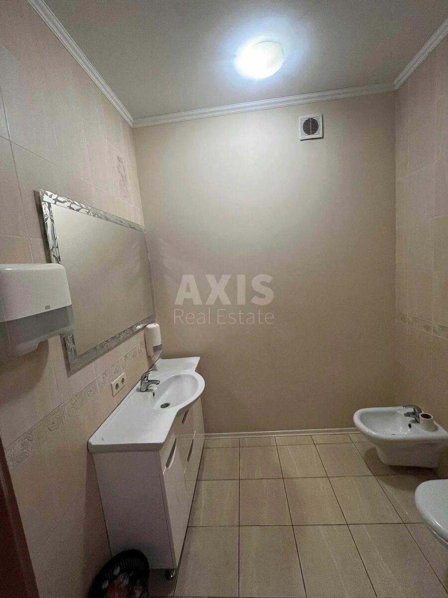 Office uzv. Krutyj 7, 233m25820810