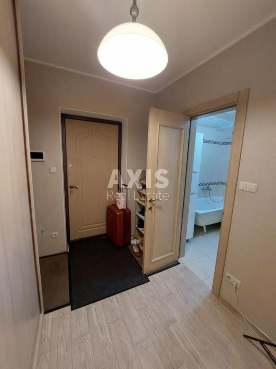 1k apartment vul. Kombinatna 256