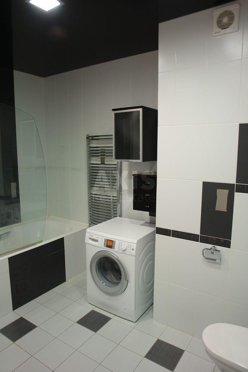 4k apartment vul. Proviants'ka 310