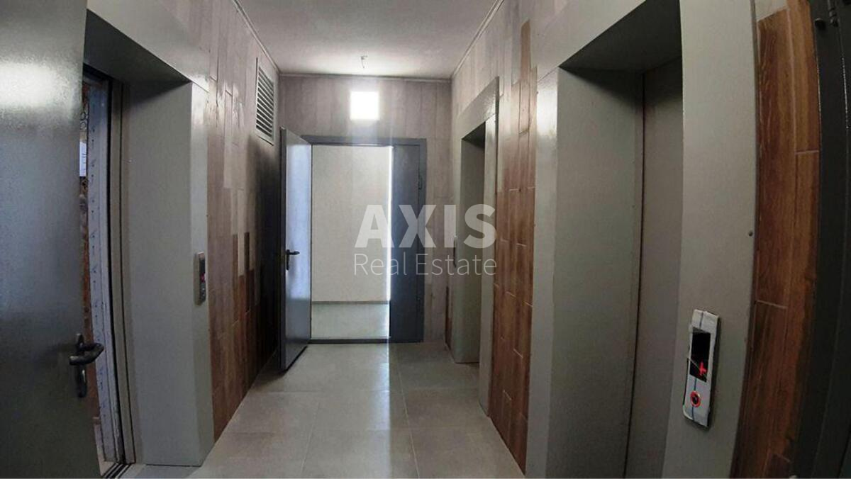 2k apartment vul. Avtozavods'ka 72б5