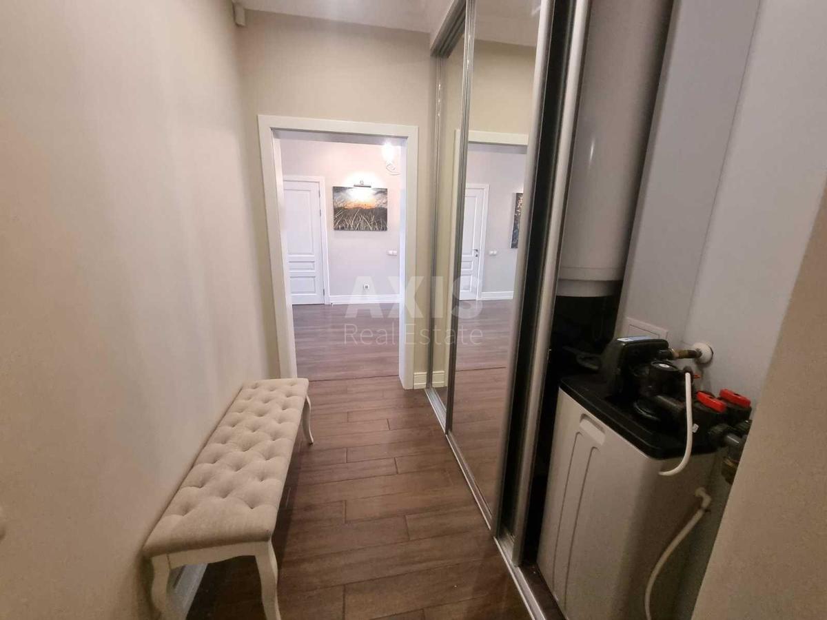 4k apartment vul. Parkovo-Syrec'ka 4В12