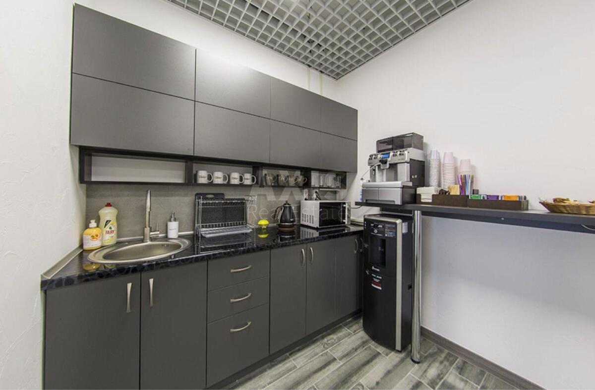 Офис ул. Панаса Мирного 17, 445м2616563