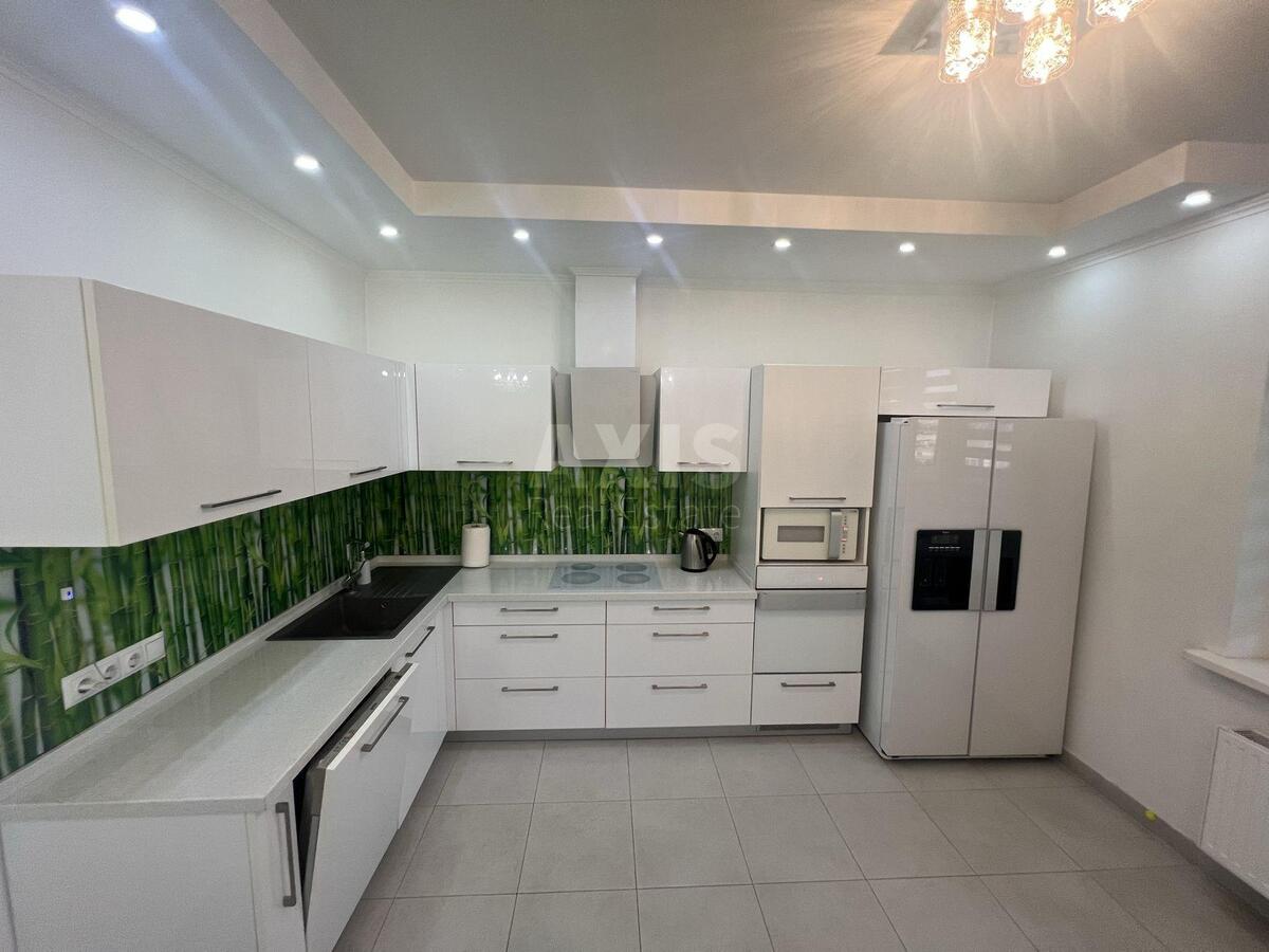 2k apartment vul. Lobanovs'kogo 150574042