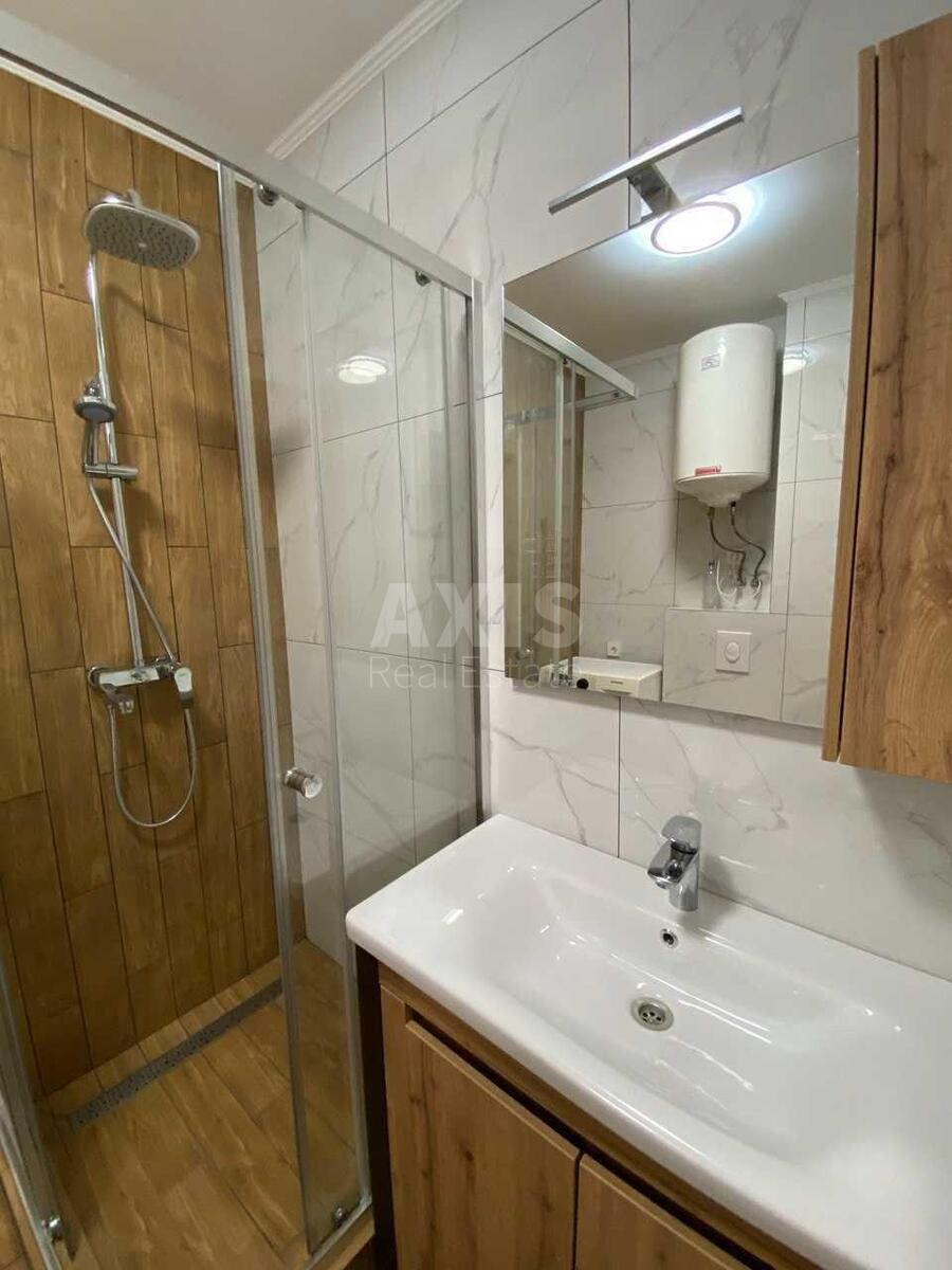 1k apartment bul. Ryl's'kogo Tadeja 1621994