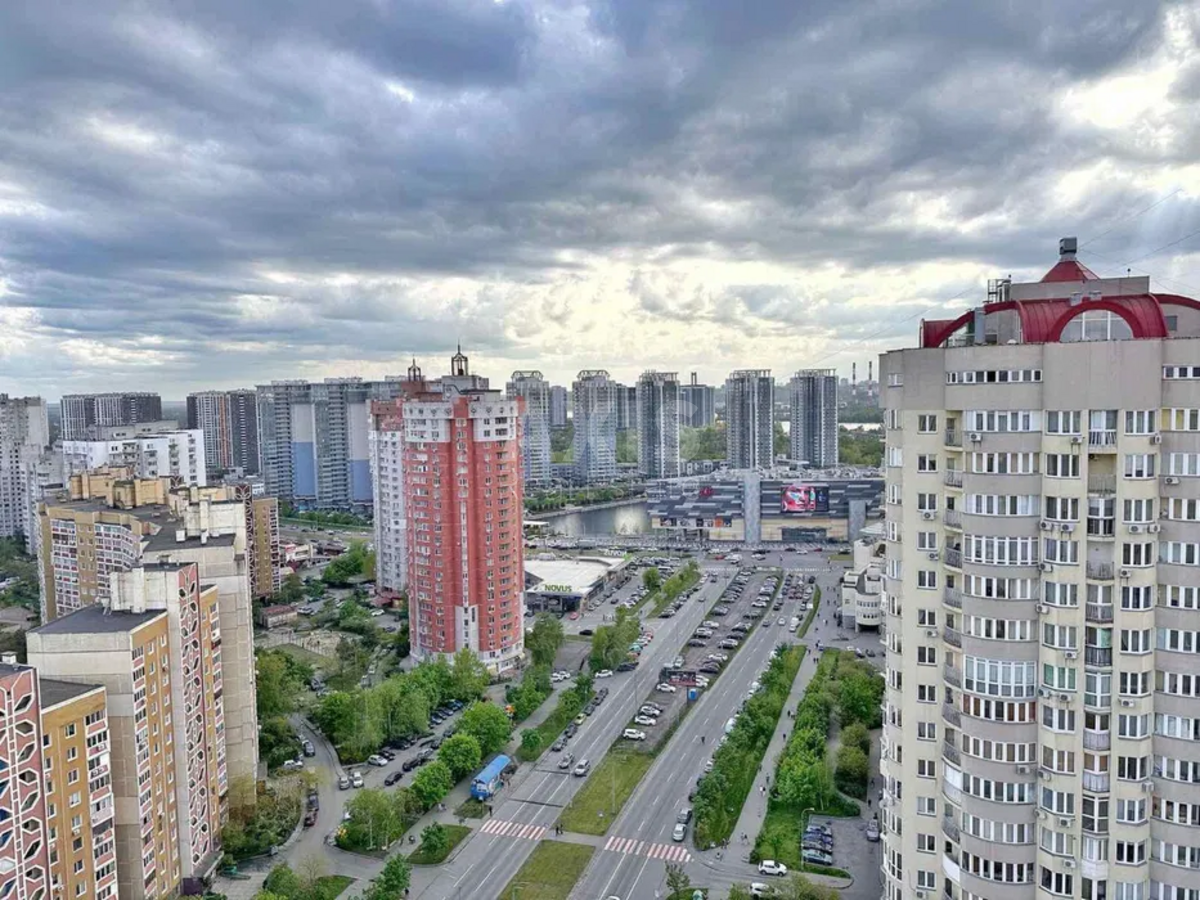 2k apartment vul. Ahmatovoi' Anny 46304067