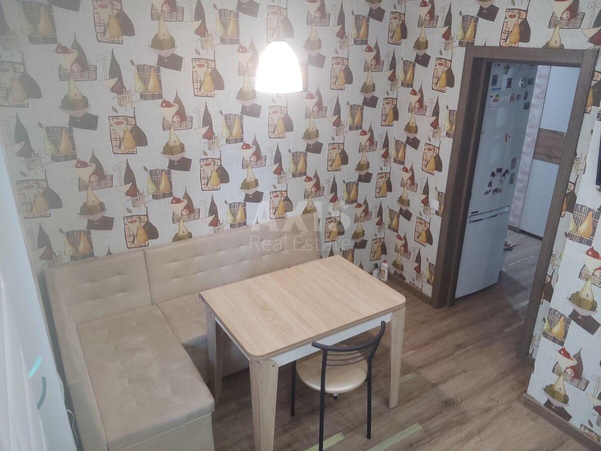 1k apartment vul. Yulia Zdanovska 36В1