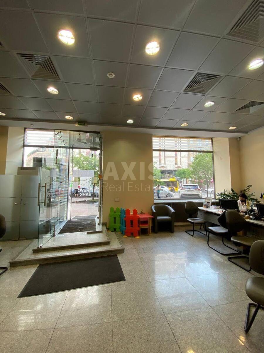 Office vul. Velyka Vasyl'kivs'ka 23, 277m24