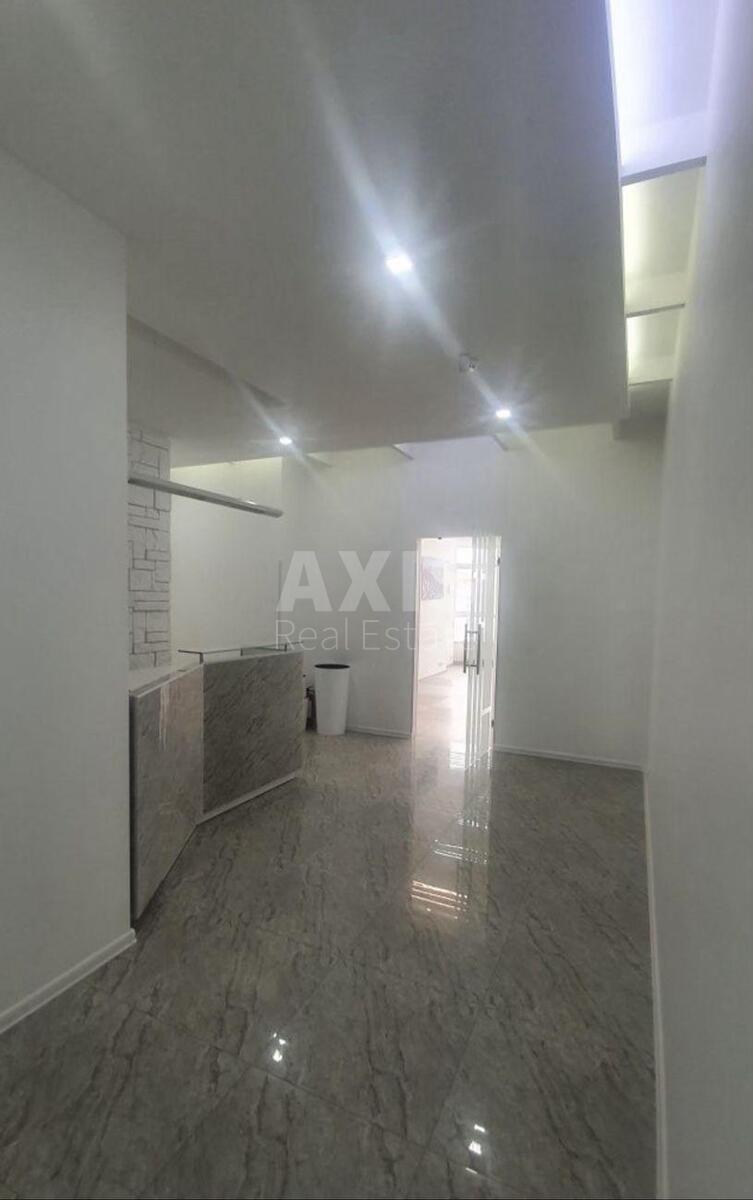 Office uzv. Klovs'kyj 7, 154m26