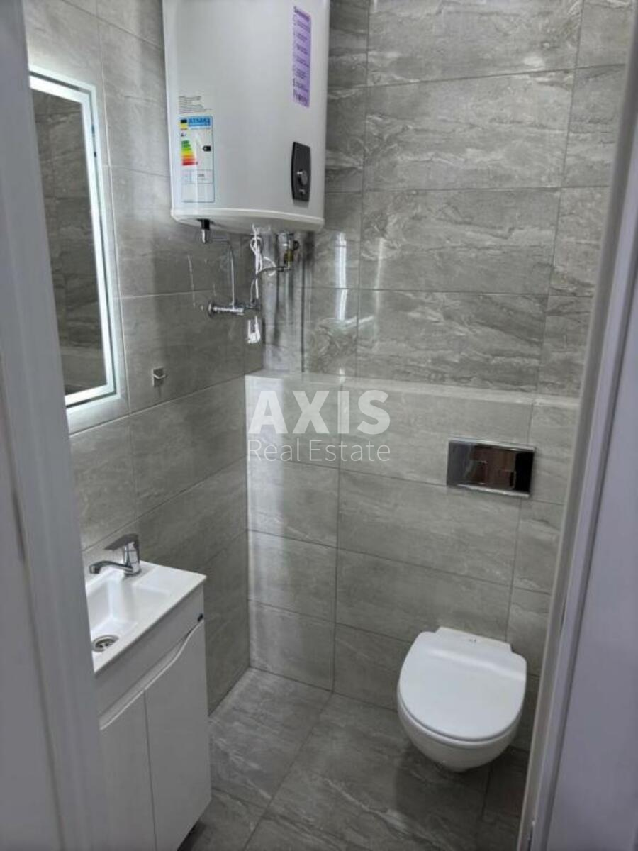 2k apartment vul. Glybochyc'ka 134