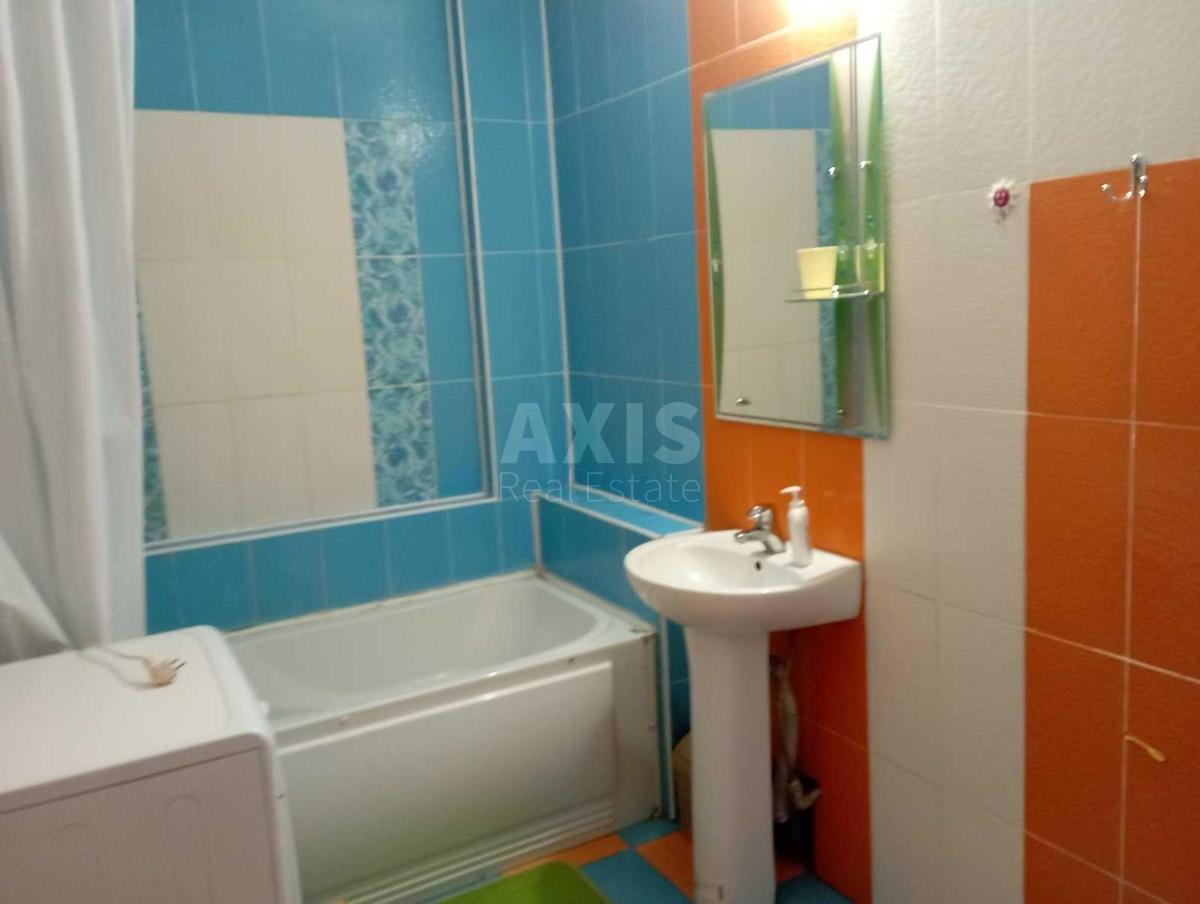 3k apartment vul. Geroi'v Oborony 10А7