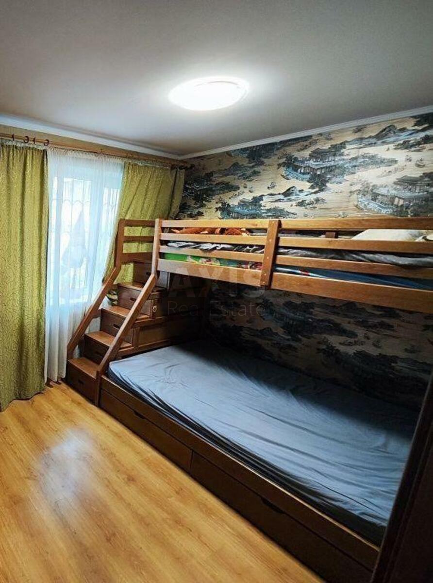 2k apartment vul. Chervonopil's'ka 16584160
