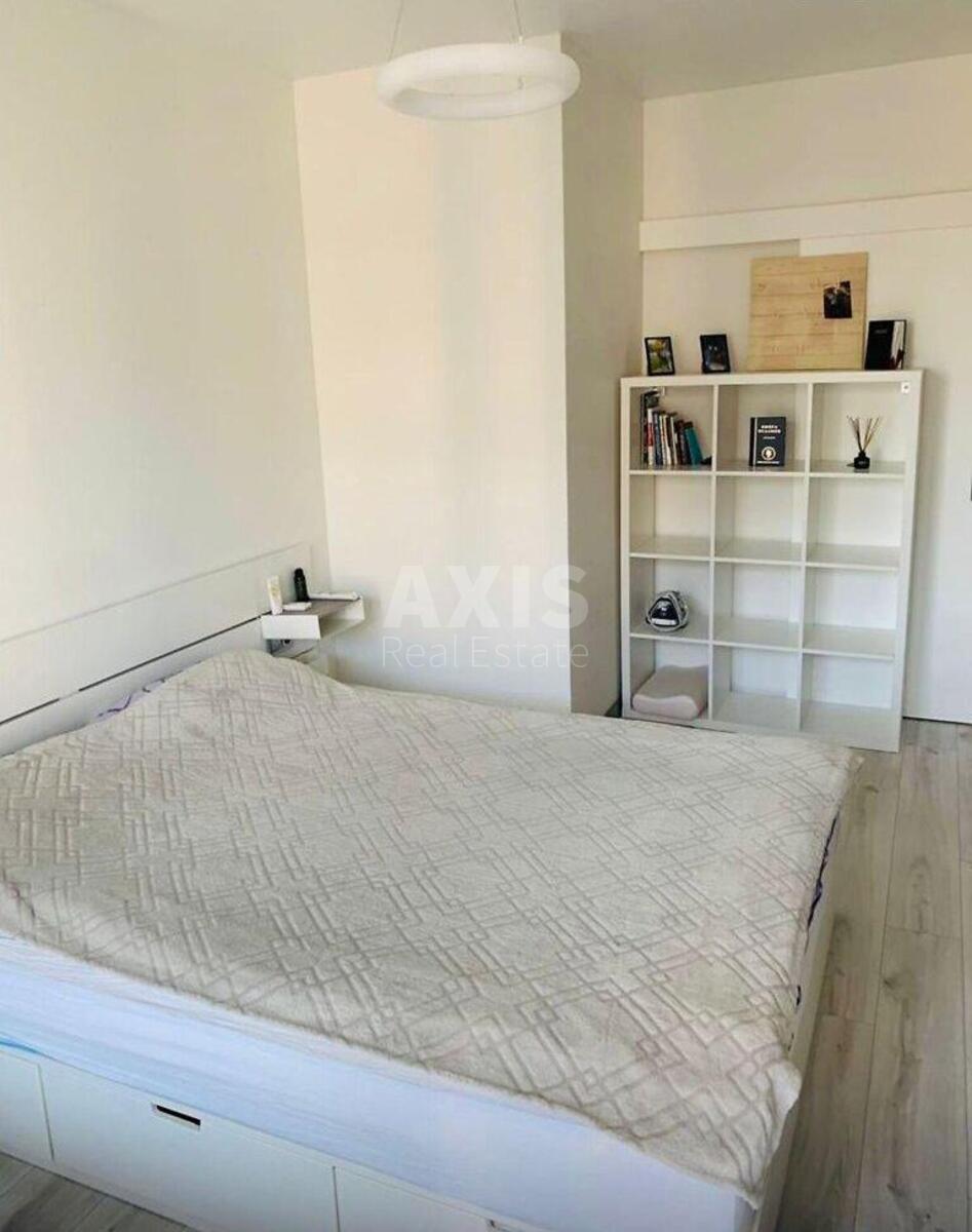1k apartment vul. Rodyny Kristeriv 200