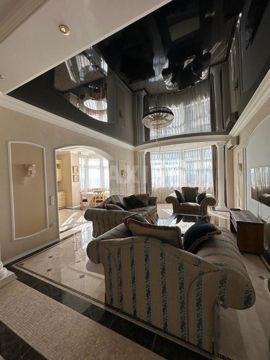 3k apartment prov. Butyshev 13