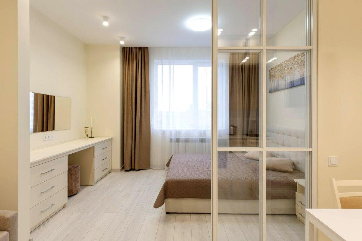 1k apartment vul. Dragomyrova Myhajla 14А597594