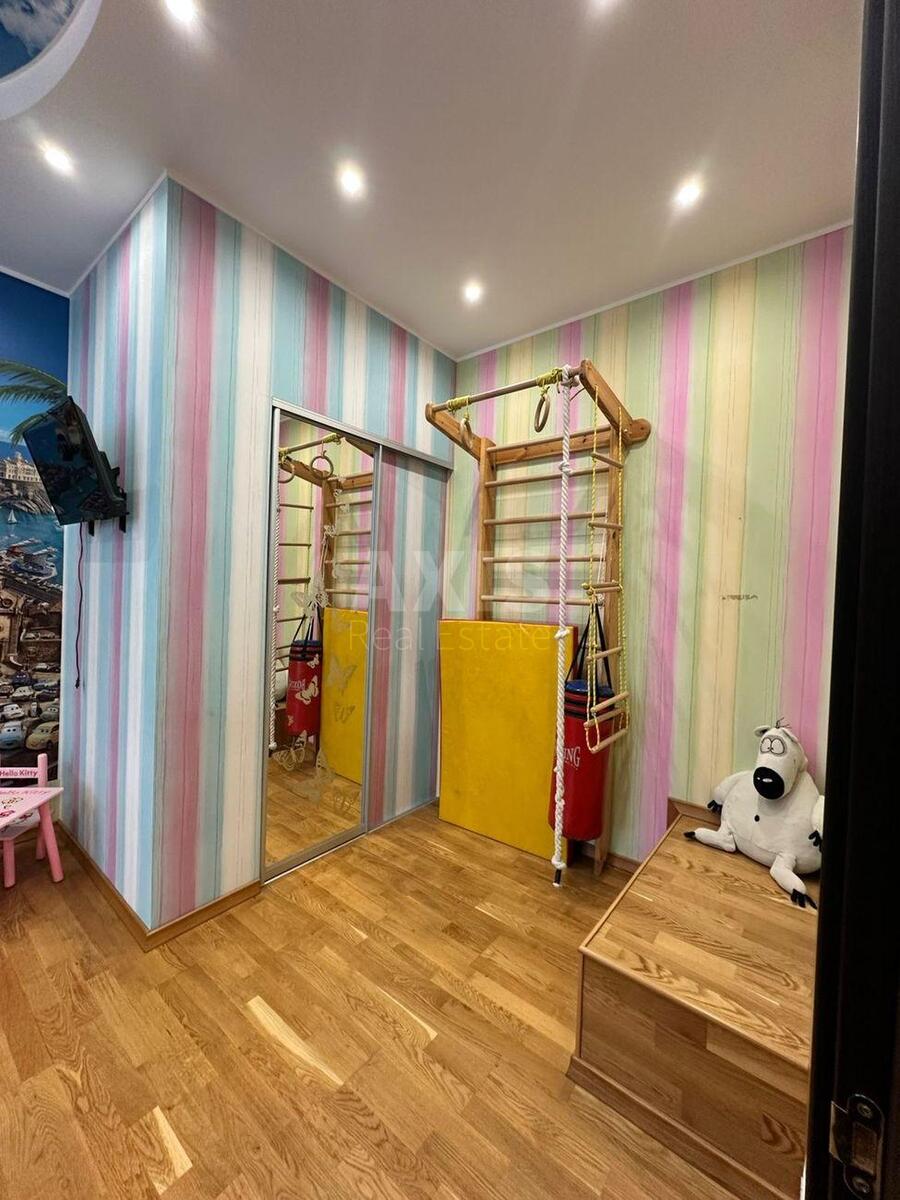 3k apartment vul. Demii'vs'ka 1313