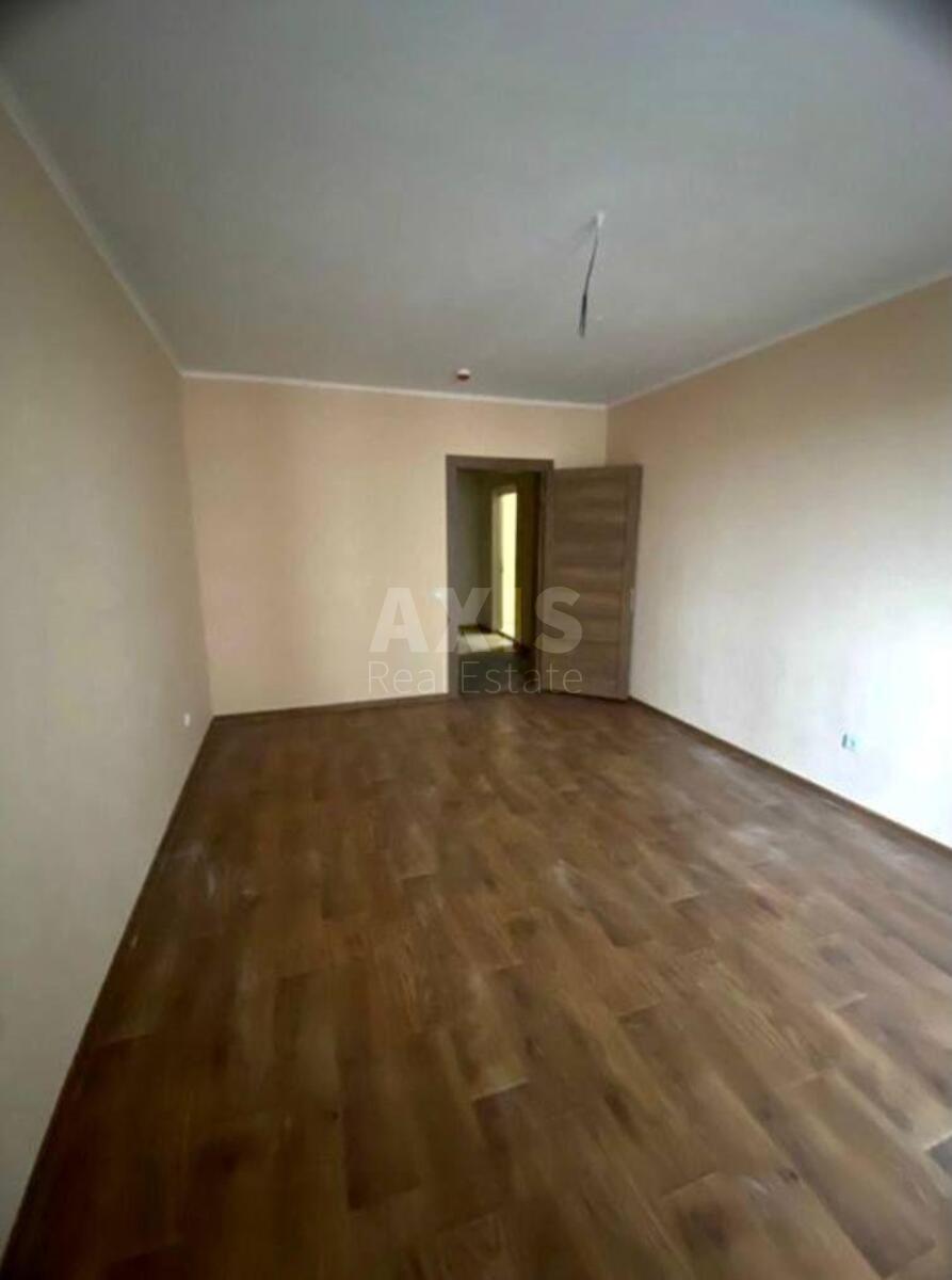 2k apartment vul. Elektrotehnichna 43601047