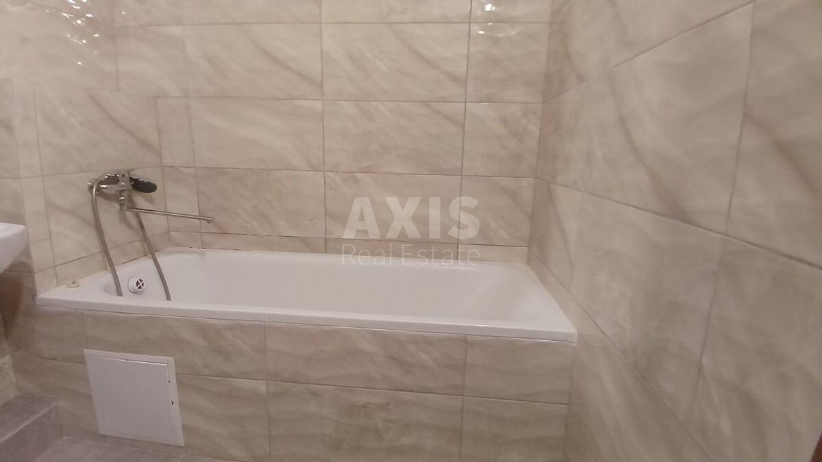 2k apartment vul. Revuc'kogo 5410