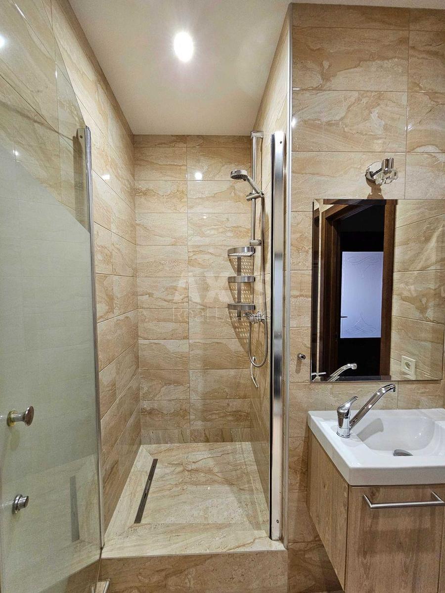 3k apartment vul. Yulia Zdanovska 50/28